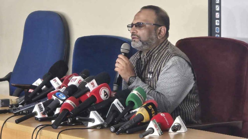 যেকোনো প্রতিবন্ধকতা মোকাবেলা করে ডাকসু নির্বাচন হবে: ঢাবি উপাচার্য