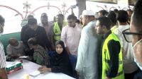 ৬০০ সুবিধাবঞ্চিত মানুষের মাঝে চিকিৎসা ও ওষুধ বিতরণ
