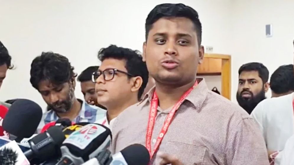 বর্তমান ইসির অধীনে সুষ্ঠু নির্বাচন সম্ভব নয়: হাসনাত