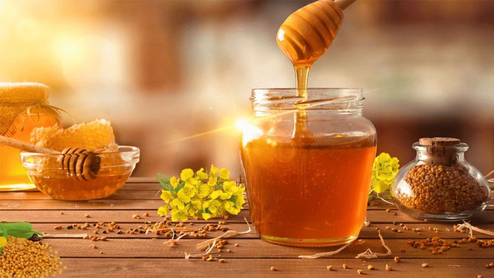 গরমে মধু খাওয়া ক্ষতিকর না উপকারী?