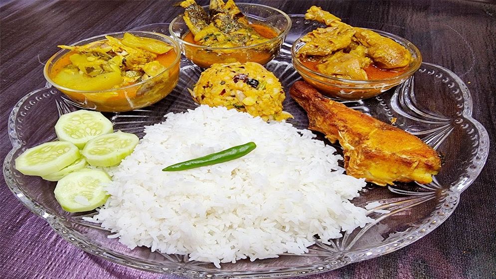 দুপুরের খাবার না খেলে শরীরে যে প্রভাব পড়ে