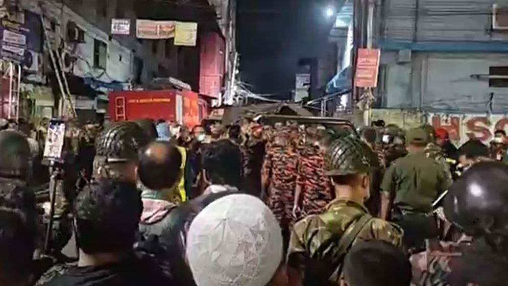 রূপনগরে ভয়াবহ অগ্নিকাণ্ডে নিহত বেড়ে ১৬