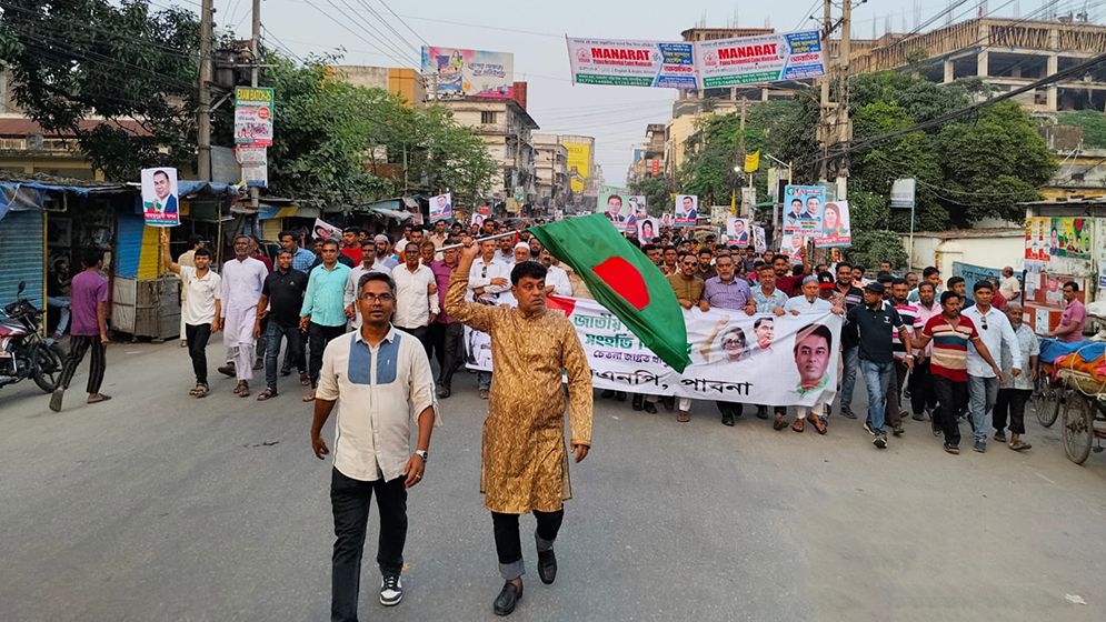 পাবনায় ধানের শীষে ভোট চাইলেন মাহমুদুন্নবী স্বপন