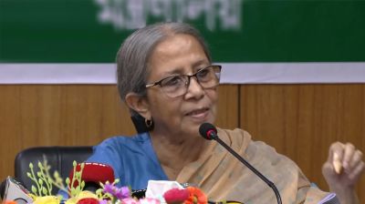 উপদেষ্টা ফরিদার ব্যবসা প্রতিষ্ঠান লক্ষ্য করে ককটেল বিস্ফোরণ