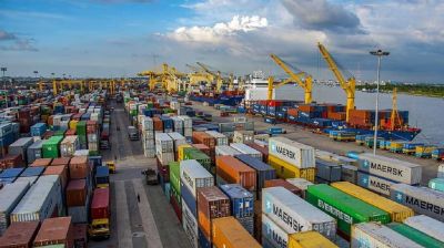 চট্টগ্রাম বন্দর: রাখঢাকে প্রশ্ন, বাড়ছে উত্তাপ