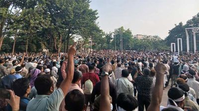 ৩ দফা দাবিতে প্রাথমিকের শিক্ষকদের কর্মবিরতি শুরু