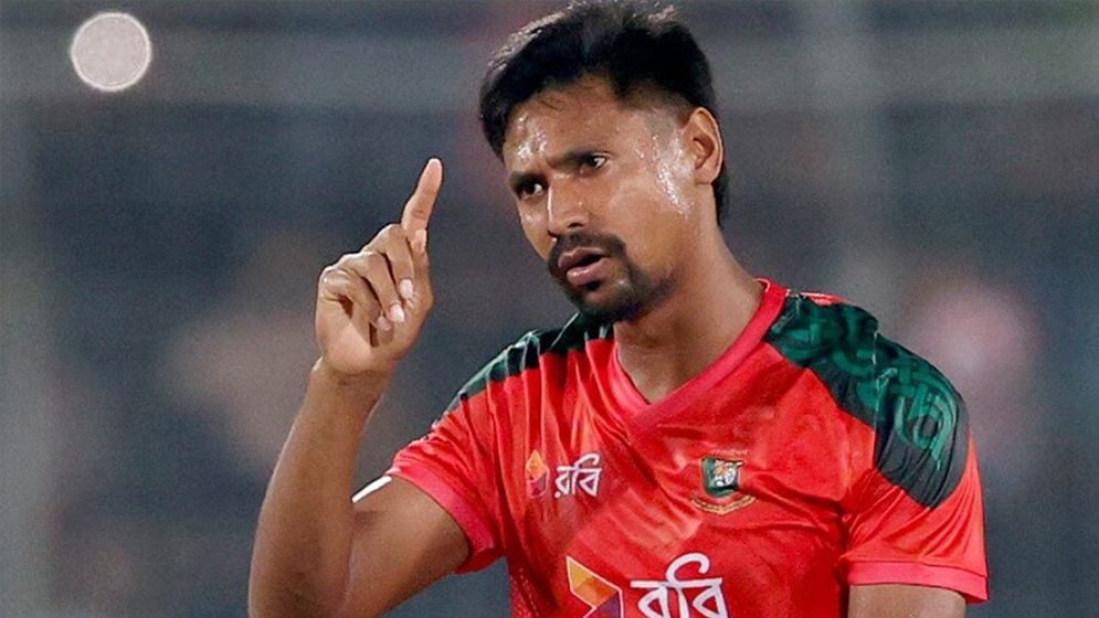 ৪ কোটি টাকায় মোস্তাফিজকে নিল কোহলির বেঙ্গালুরু