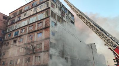 কেরানীগঞ্জে বহুতল ভবনে ভয়াবহ অগ্নিকাণ্ড