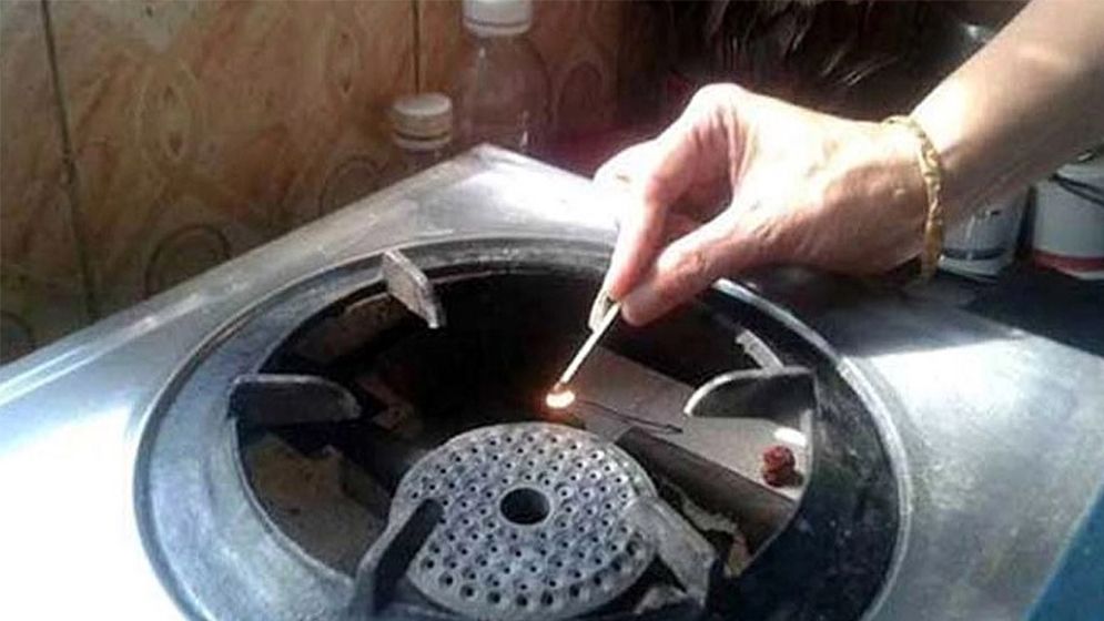 যেকারণে রাজধানীতে তীব্র গ্যাস সংকট