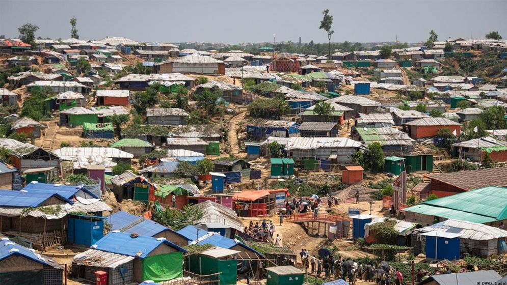 রোহিঙ্গা ক্যাম্পে সংঘর্ষ, গুলিতে নিহত ১