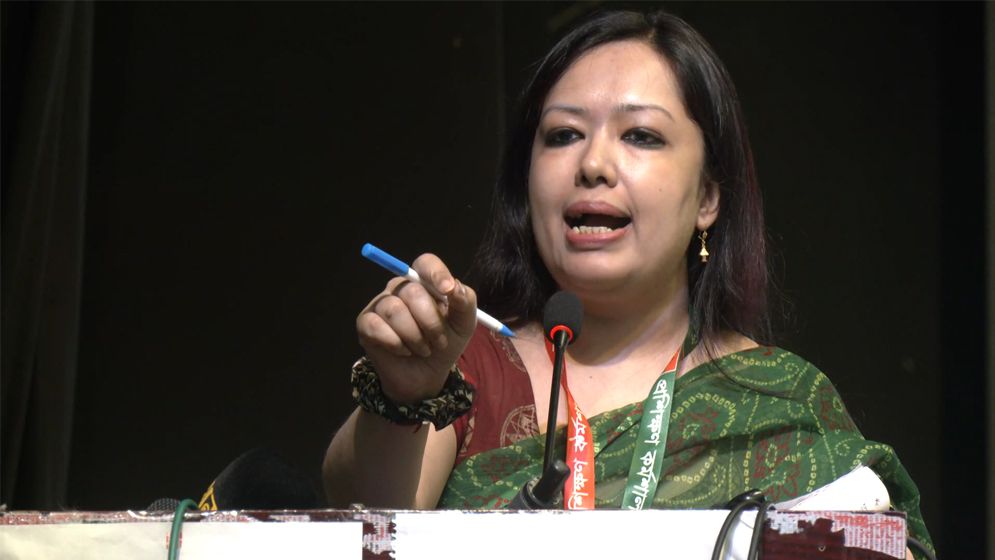 'হাঁস চুরির চেষ্টা করলে ছাড় দেব না', প্রতীক পেয়ে রুমিন ফারহানার হুঁশিয়ারি