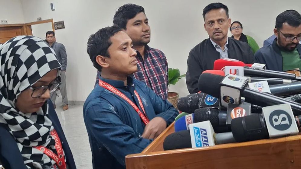 সহিংসতা ও প্রশাসনিক পক্ষপাতের অভিযোগ