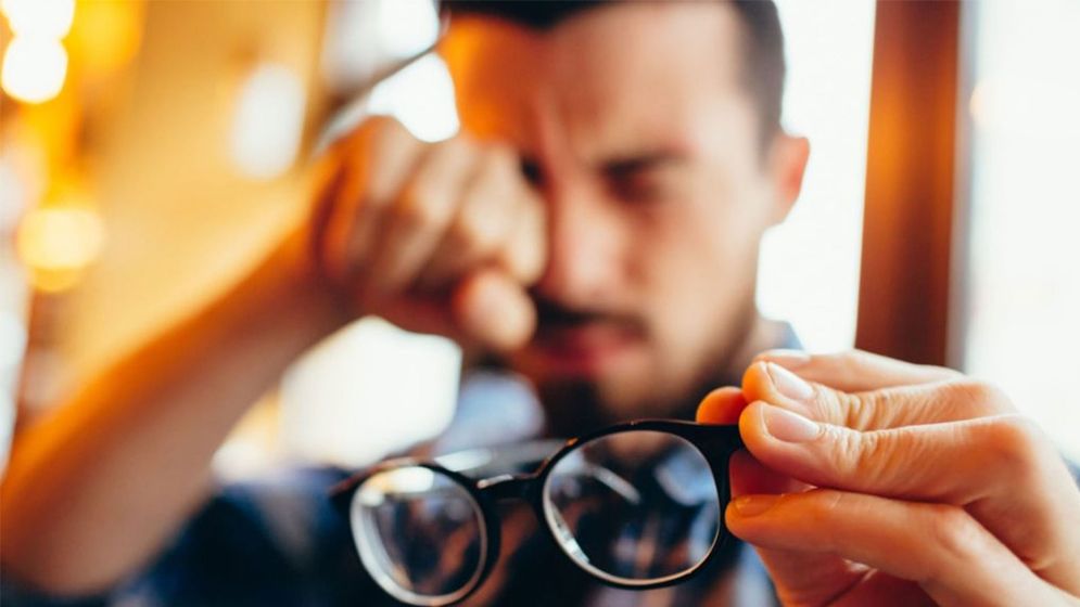 হঠাৎ ঝাপসা দৃষ্টি হতে পারে গুরুতর রোগের ইঙ্গিত