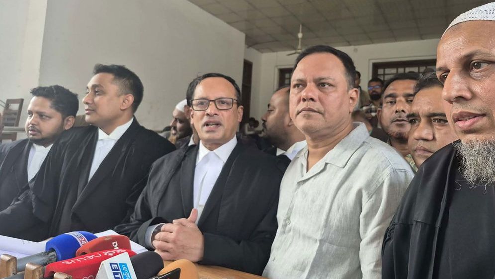 হাইকোর্টে ৪০ আসামির আগাম জামিন