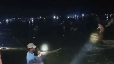জলমহালের অর্ধকোটি টাকার মাছ লুটপাট করলো ৮ গ্রামের মানুষ  