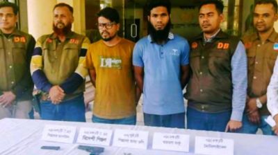 যশোরে অস্ত্র-গুলিসহ ২ জন গ্রেফতার