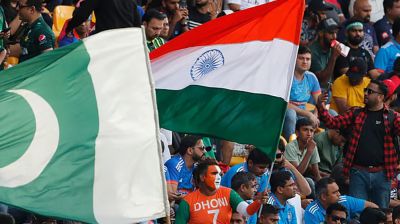 ভারত–পাকিস্তান ম্যাচ: জায়গা নেই হোটেলে, চার গুণ টিকিটের দাম 