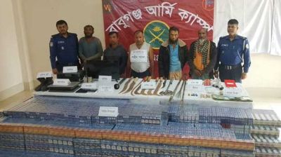 বরিশালে সেনাবাহিনীর অভিযানে শীর্ষ সন্ত্রাসীসহ গ্রেপ্তার ৫