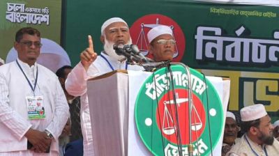 পাচারকারীদের পেটের ভেতরে হাত দিয়ে টাকা তুলে আনব