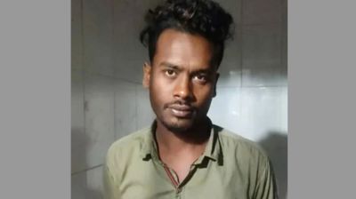 সেলুন থেকে টেনেহিঁচড়ে বাইরে এনে তরুণকে গুলি করে হত্যা  