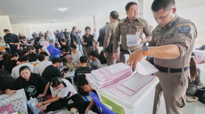 আজ সংসদ নির্বাচন ও গণভোট হচ্ছে থাইল্যান্ডে 