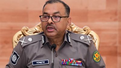 ভোটকেন্দ্রে সর্বোচ্চ নিরাপত্তা নিশ্চিতের নির্দেশ ডিএমপি কমিশনারের