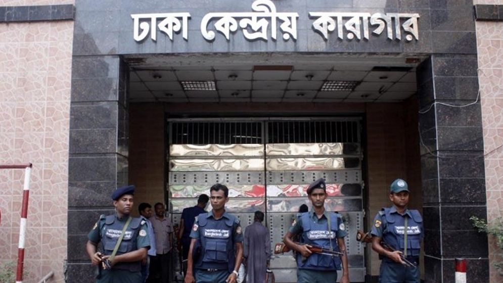 পোস্টাল ব্যালটে ভোট দিচ্ছেন ৭ শতাংশ কারাবন্দি  