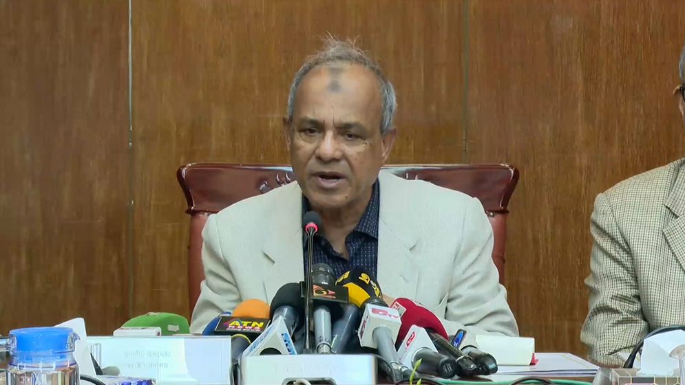 অবৈধ অস্ত্র একমাত্র ঝুঁকি নয়