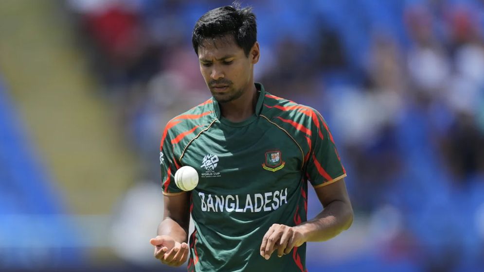 প্রথম বাংলাদেশি হিসেবে দ্য হানড্রেডে মোস্তাফিজ