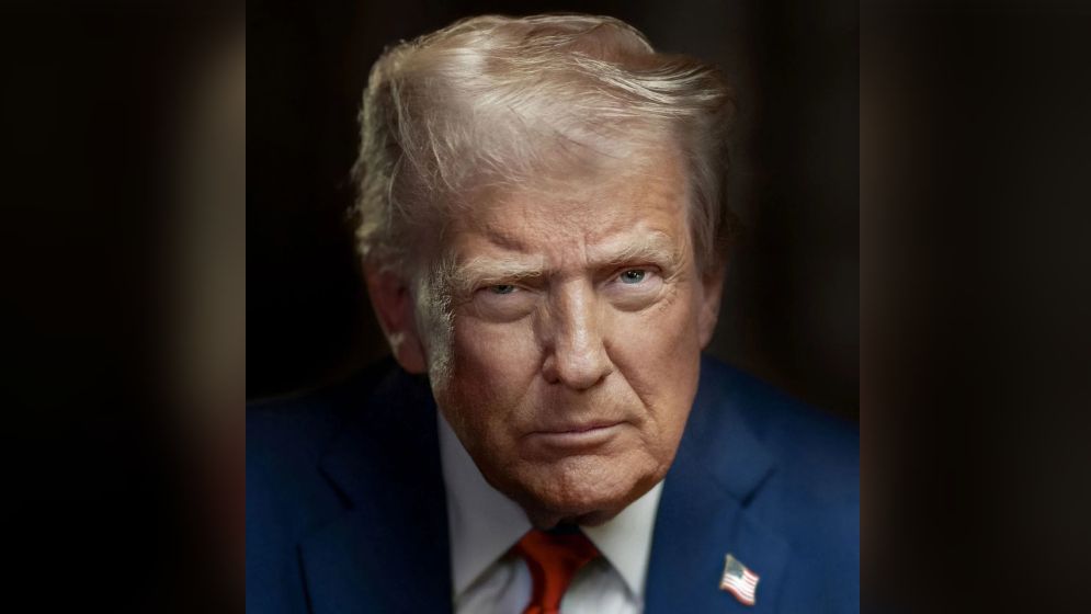 ইরানে তীব্র হামলার হুঁশিয়ারি: ট্রাম্প