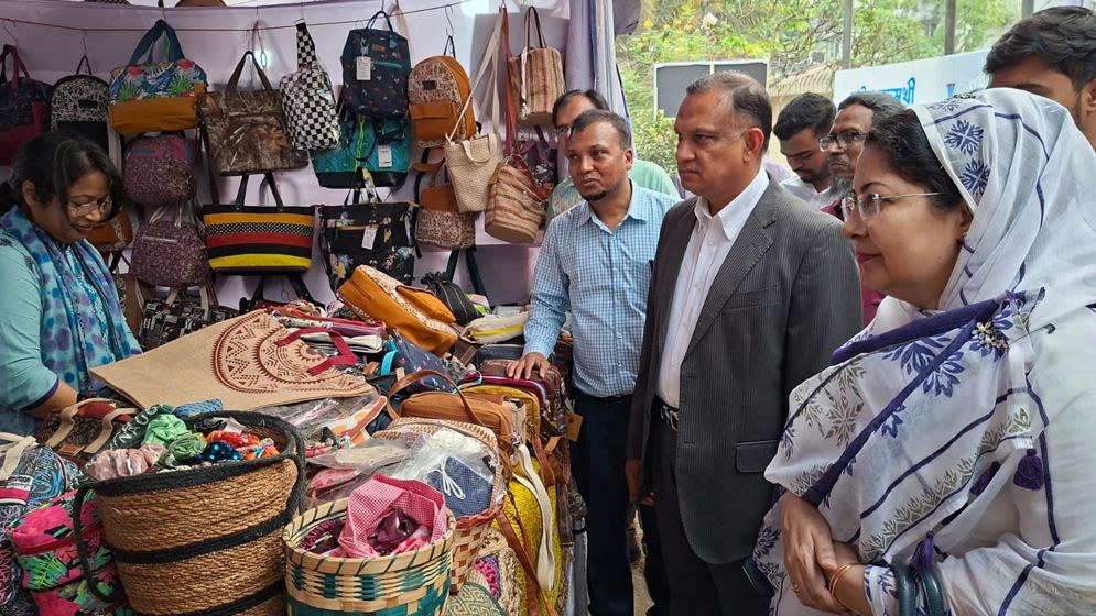 পাটপণ্যের ব্যবহার বাড়াতে কাজ করছে সরকার- বস্ত্র ও পাট প্রতিমন্ত্রী 