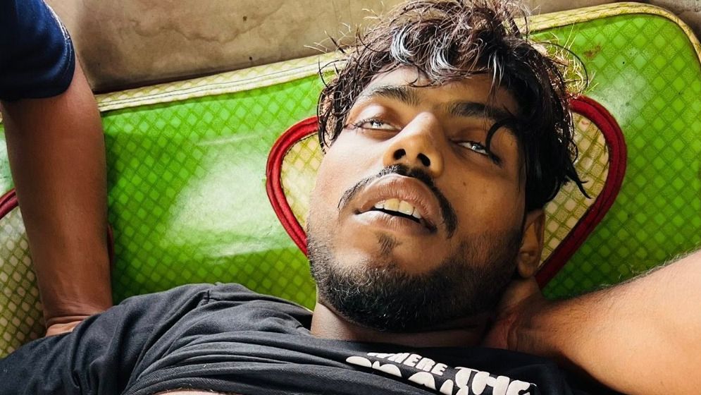 কুষ্টিয়ার মিরপুরে মোটরসাইকেল থেকে ছিটকে পড়ে নিহত ১