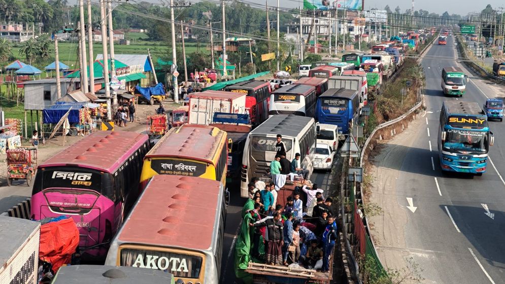 ঢাকা-টাঙ্গাইল মহাসড়কে ২০ কিলোমিটার যানজট, দুর্ভোগ