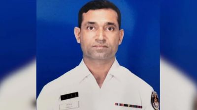 নিজের অস্ত্রের গুলিতে কোস্টগার্ড সদস্যের আত্মহত্যা