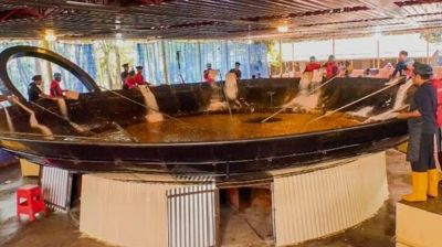 লাখো মানুষের জন্য রান্নার উপযোগী কড়াই উদ্বোধন করলেন মন্ত্রী