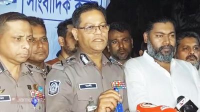 দোলনা থেকে কবর পর্যন্ত পুলিশ ছাড়া চলবে না