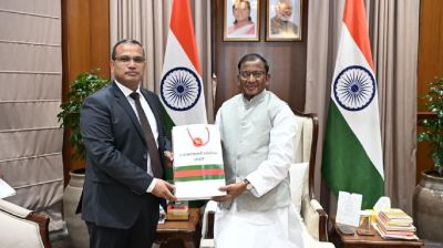 বাংলাদেশ সফরের আমন্ত্রণ পেলেন আসামের রাজ্যপাল