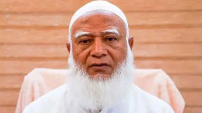 ঈদযাত্রীদের ওপর চরম জুলুম করা হচ্ছে