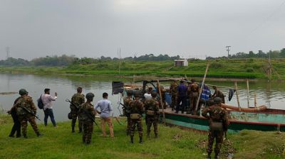 গোমতী রক্ষায় সেনাবাহিনী-প্রশাসনের যৌথ অভিযান