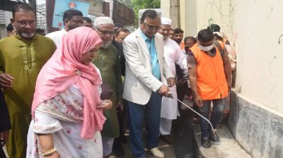 রাজধানীর ধলপুরে দক্ষিণ সিটির বিশেষ পরিচ্ছন্নতা অভিযান