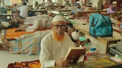 যশোরে এক মসজিদে ইতিকাফে বসেছেন বিদেশিসহ ১৬০০ মুসল্লি