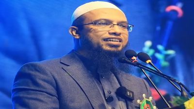 আতঙ্কে তেল মজুদ না করার আহ্বান আহমাদুল্লাহর