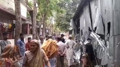 ভাঙ্গায় ঈদের নামাজ শেষে দুই গ্রামবাসীর সংঘর্ষ, আহত ৩০