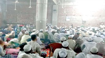 ময়মনসিংহের এক মসজিদে ইতিকাফে এক হাজার মুসল্লি