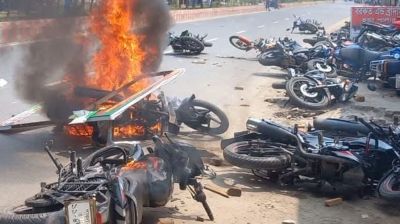 ঈশ্বরদীতে বিএনপির দুই গ্রুপের সংঘর্ষে অ্যাডিশনাল এসপিসহ আহত ৩০ 