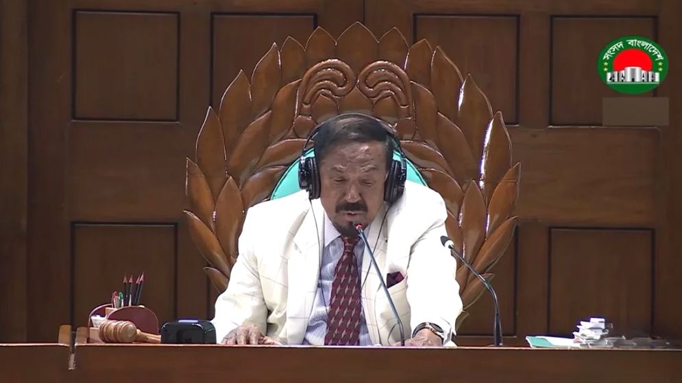 ‘আল্টিমেটাম রাজপথে দেওয়া যায়, সংসদে নয়’   