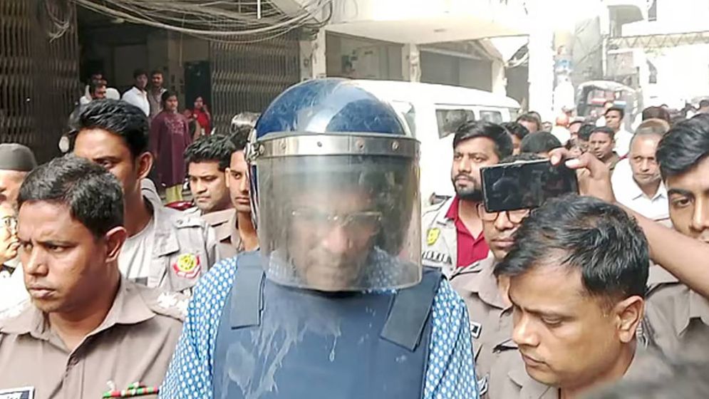 রিমান্ডে সাবেক দুই ডিজিএফআই কর্মকর্তা