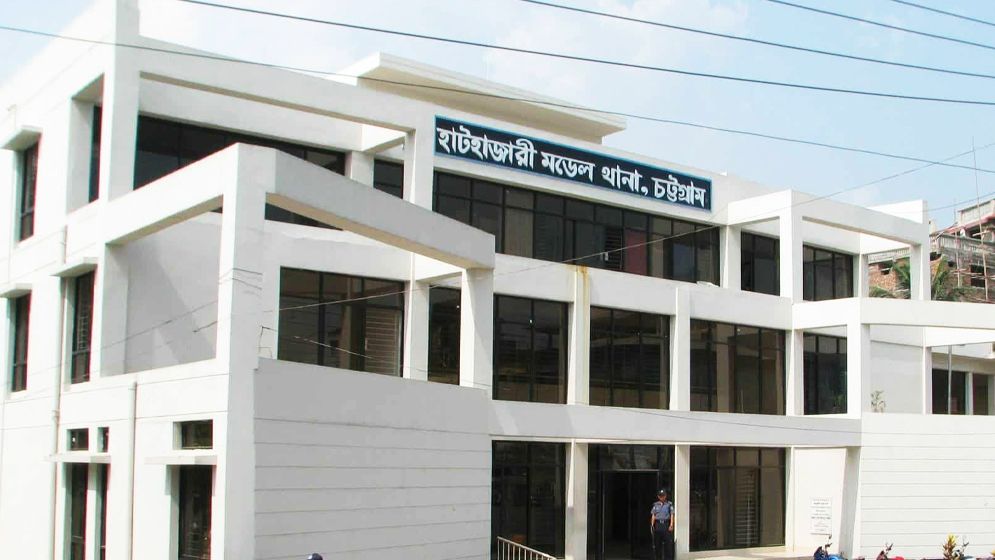 অস্ত্রসহ শীর্ষ সন্ত্রাসী গ্রেপ্তার