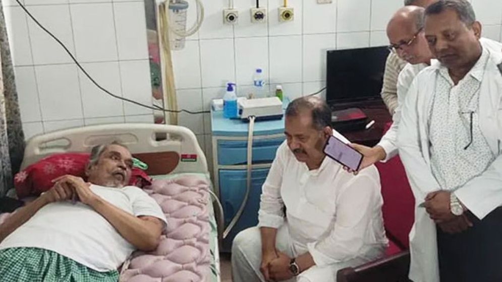 ‘সাংবাদিকদের অবসর ভাতা দেওয়ার উদ্যোগ নিয়েছে সরকার’