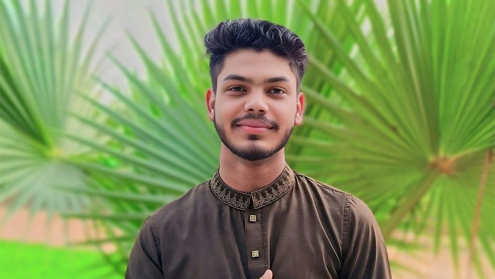 মীরসরাইয়ে ট্রাকের স্টিলের বান্ডেল ছিটকে পথচারী নিহত, আহত ৩